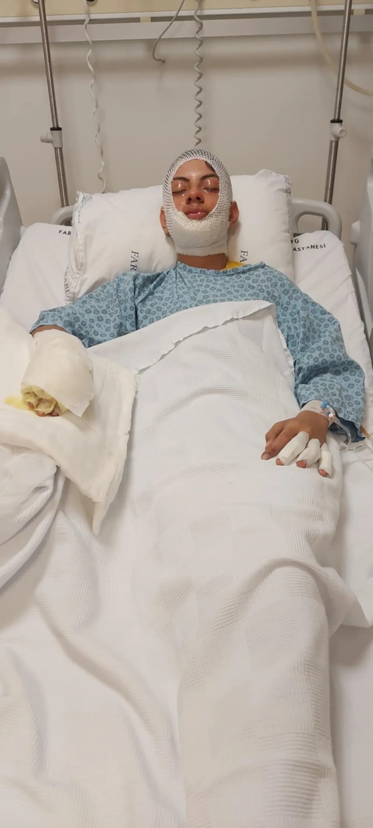 Yaptigi Hata Canina Mal Olacakti Atese Benzin Doktu 3290818 202603271808 1