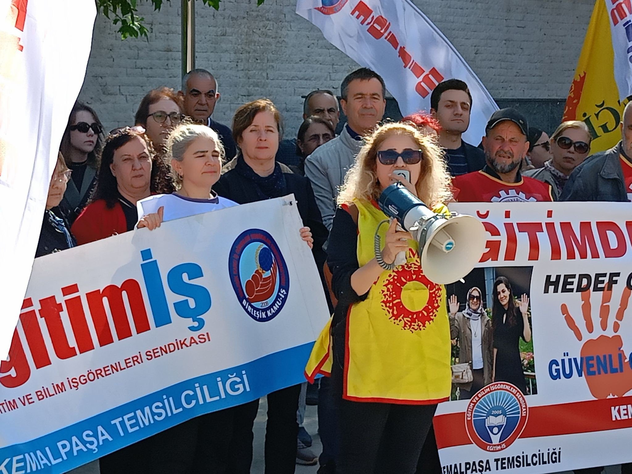 672684645 1399051308923523 8548238725157258028 N