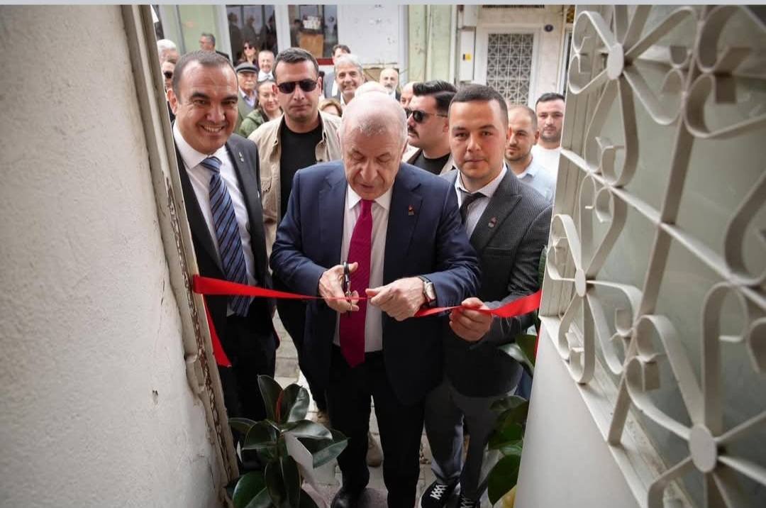 677928704 933879506233971 8379800177714271401 N