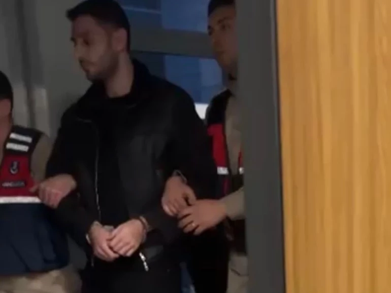 69Ededd83A5A98D212B10Ead