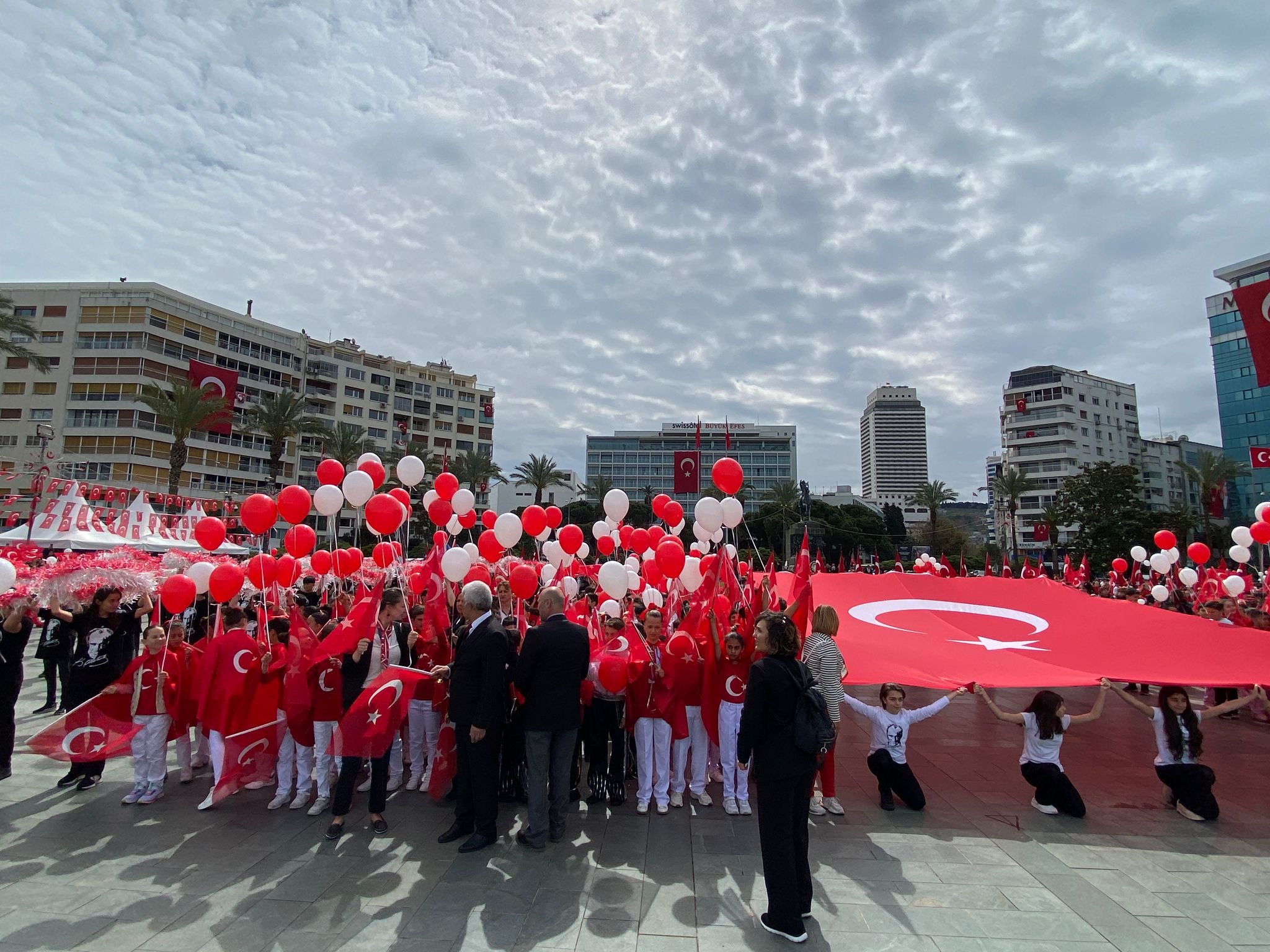 9F4C5515 0711 41Ea B312 Ad20B9F04D43