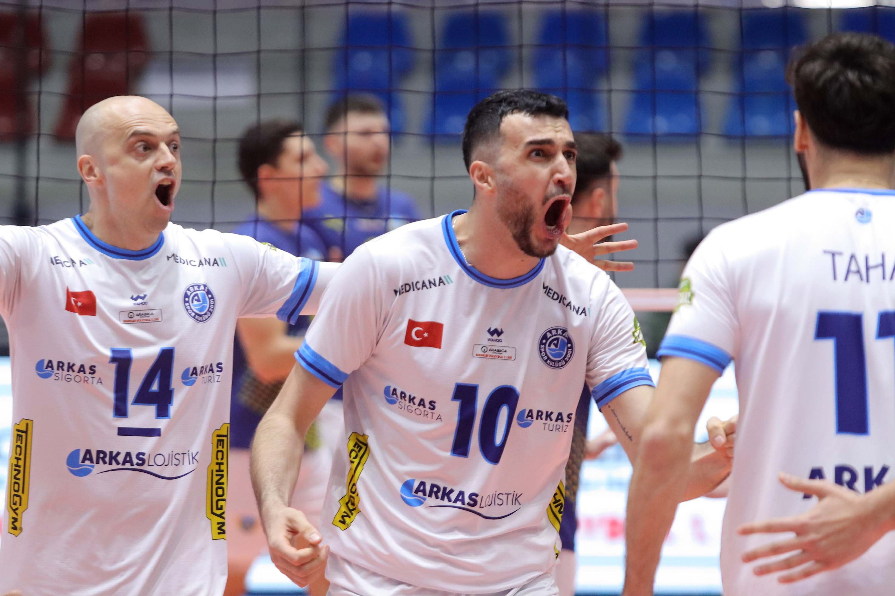 A R K A S S P O R F I N A L I C I N S A H A D A 1242389 369629