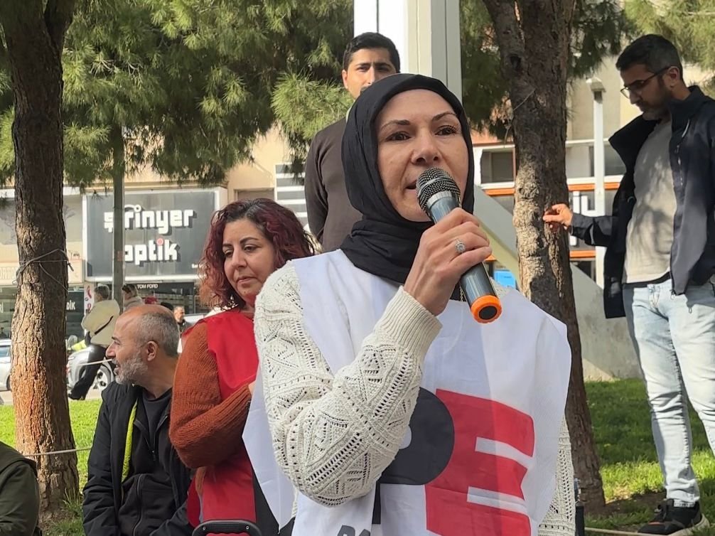 Atamay Işçileri Adına Ümmü Karaefe