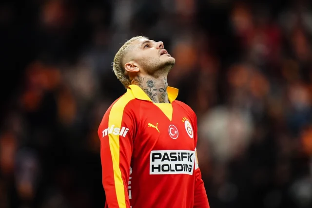 Bir Surpriz Daha Fenerbahceden 19774767 5952 2 M