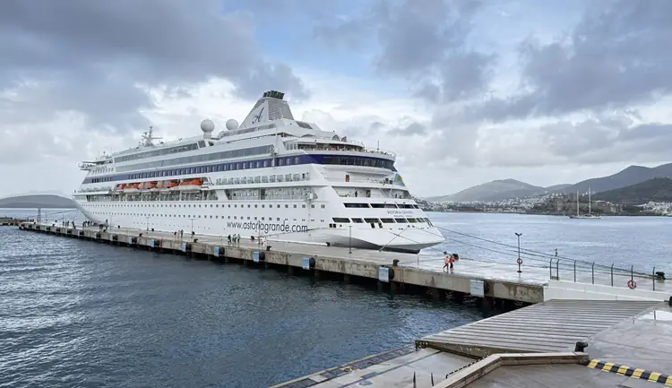 Bodrum Cruise Port Astoria Grande Ile Sezonu Acti