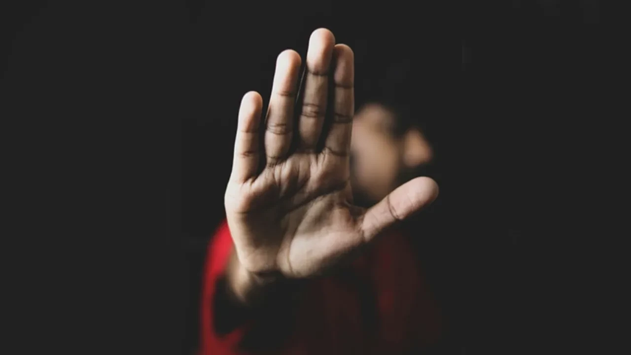 Bucada Istismar Davasinda Skandal Karar Sabikali Saniga Once Ceza Sonra Tahliye 3297597