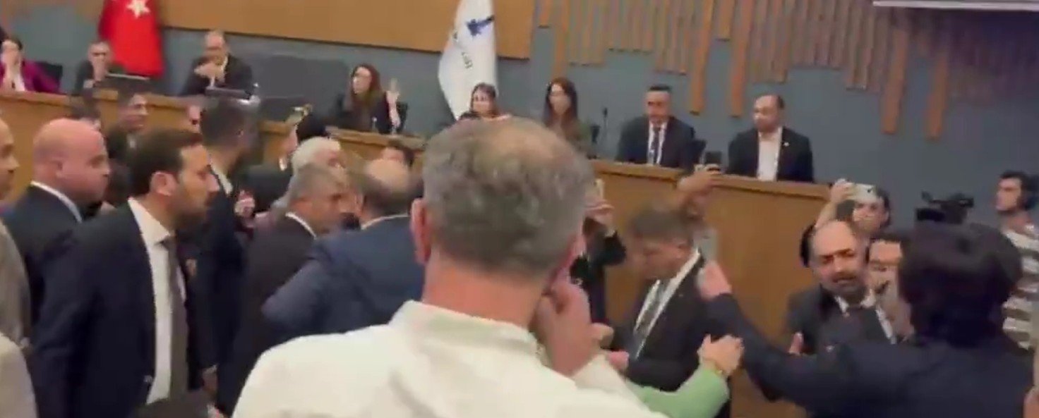 Ekran Görüntüsü 2026 04 17 220025