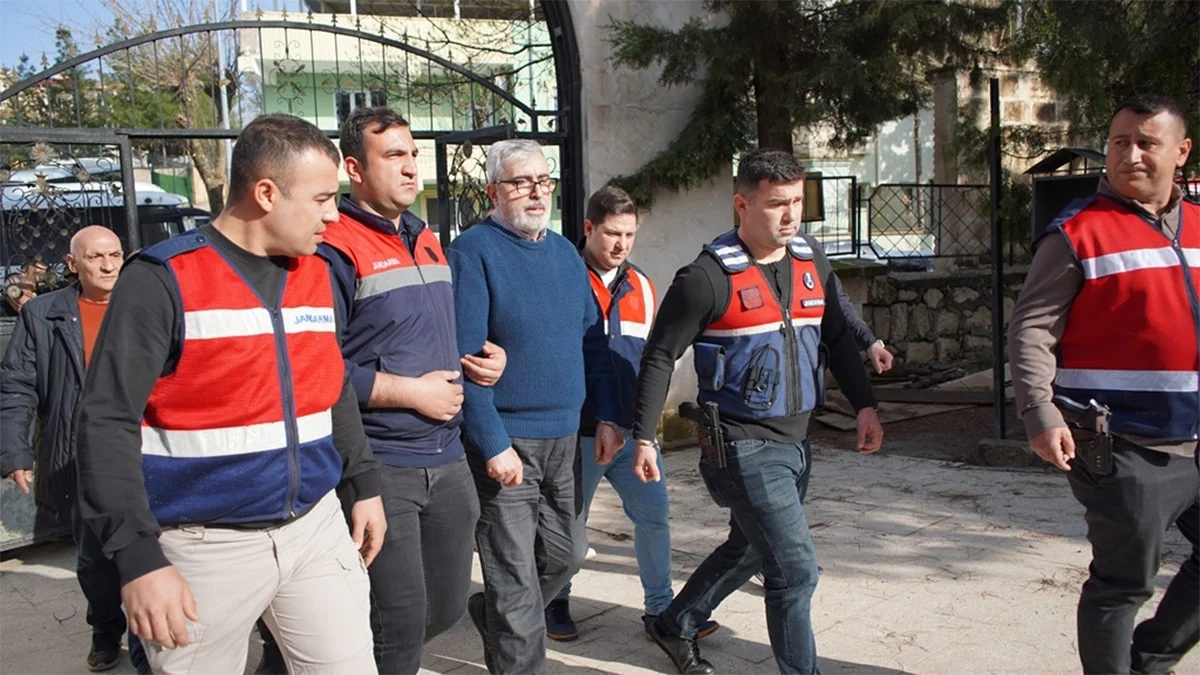 Fadil2Jpg 2 Tl Ey C I Q O Em W Bc Me8 U90 Q