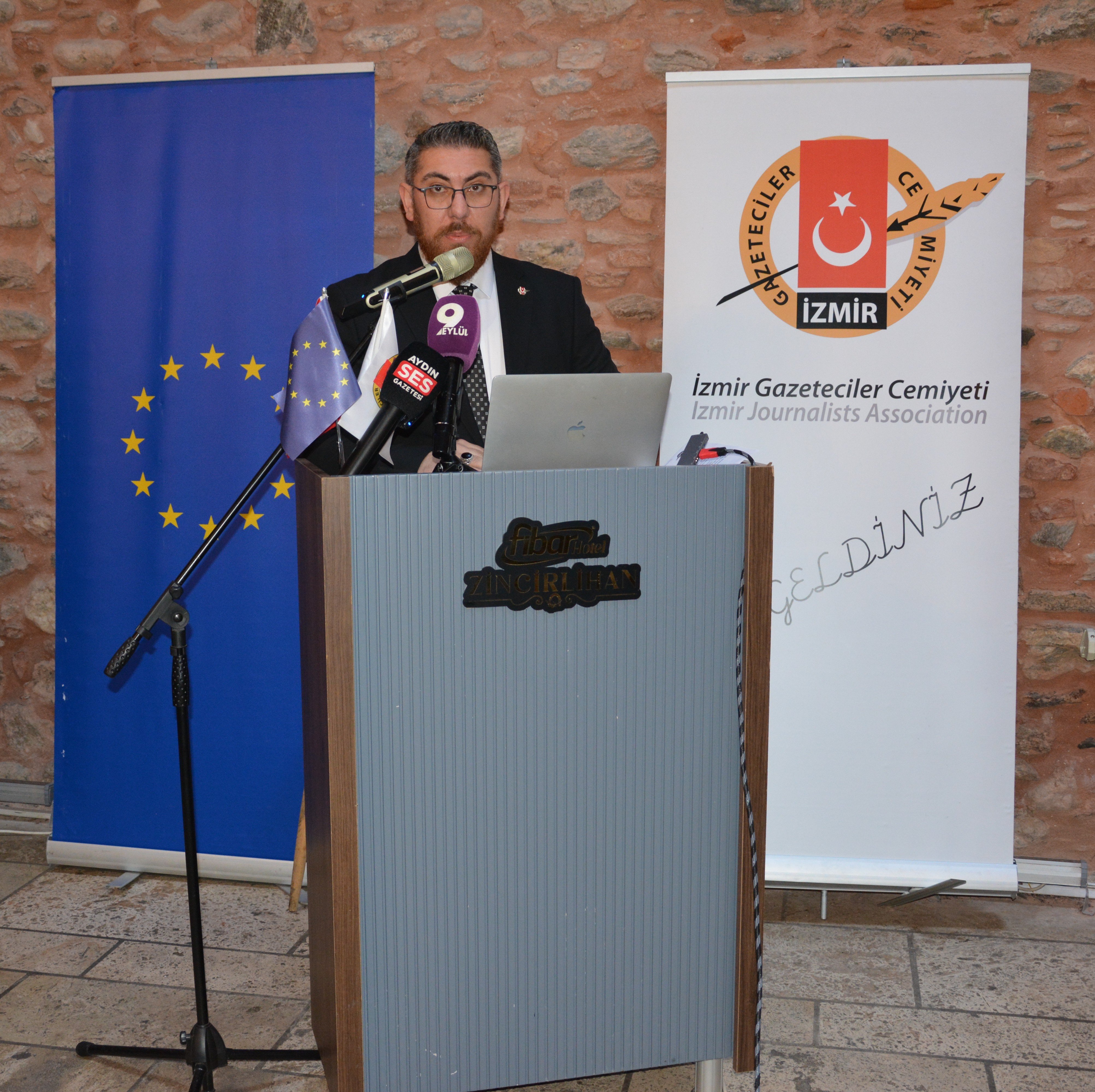 İgc Basin Akademi̇si̇ Bölge Eği̇ti̇mleri̇ Aydin'da Yoğun Katilimla Başladi (7)