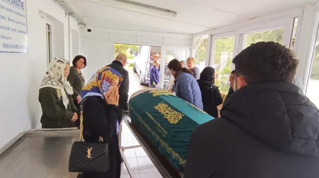 Mehmet Ali Erbilin Aci Gunu 19713574 6224 1 M