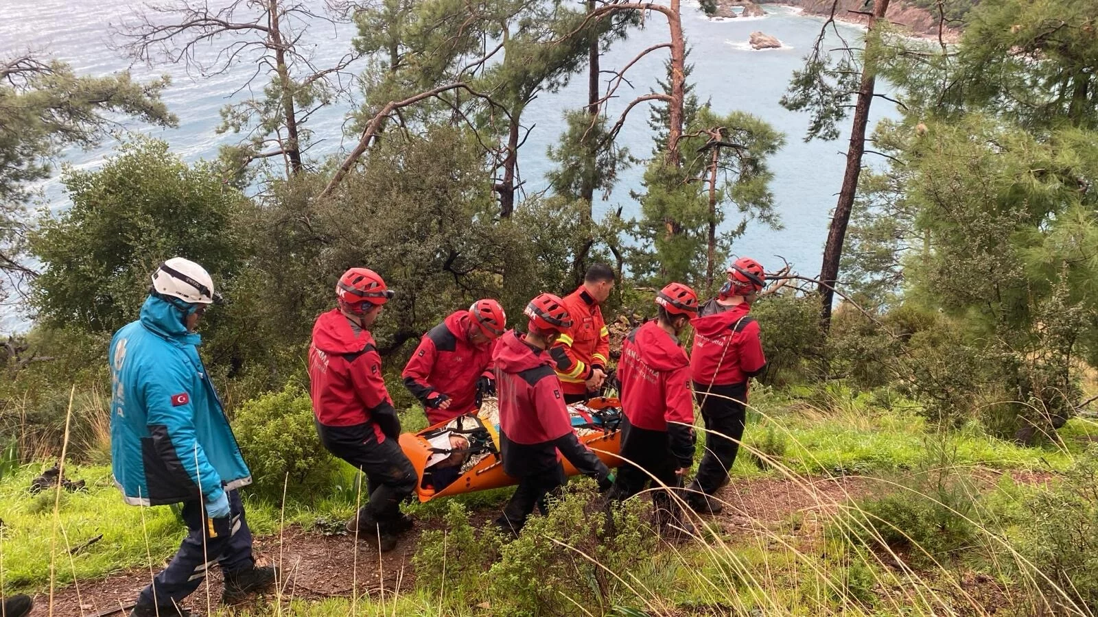Muglada Kayaliklardan Dusen Genc Kurtarildi