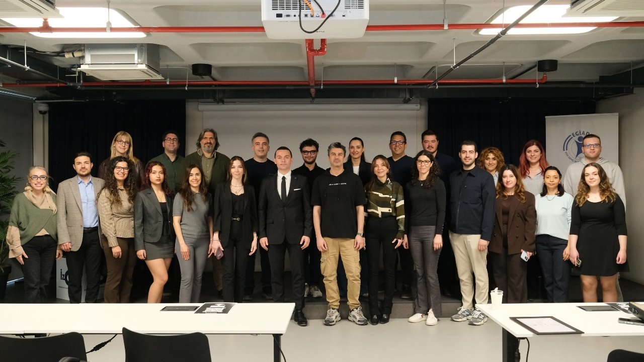 Ozan Sihay Egi̇ad Eğitimi Toplu Fotoğraf