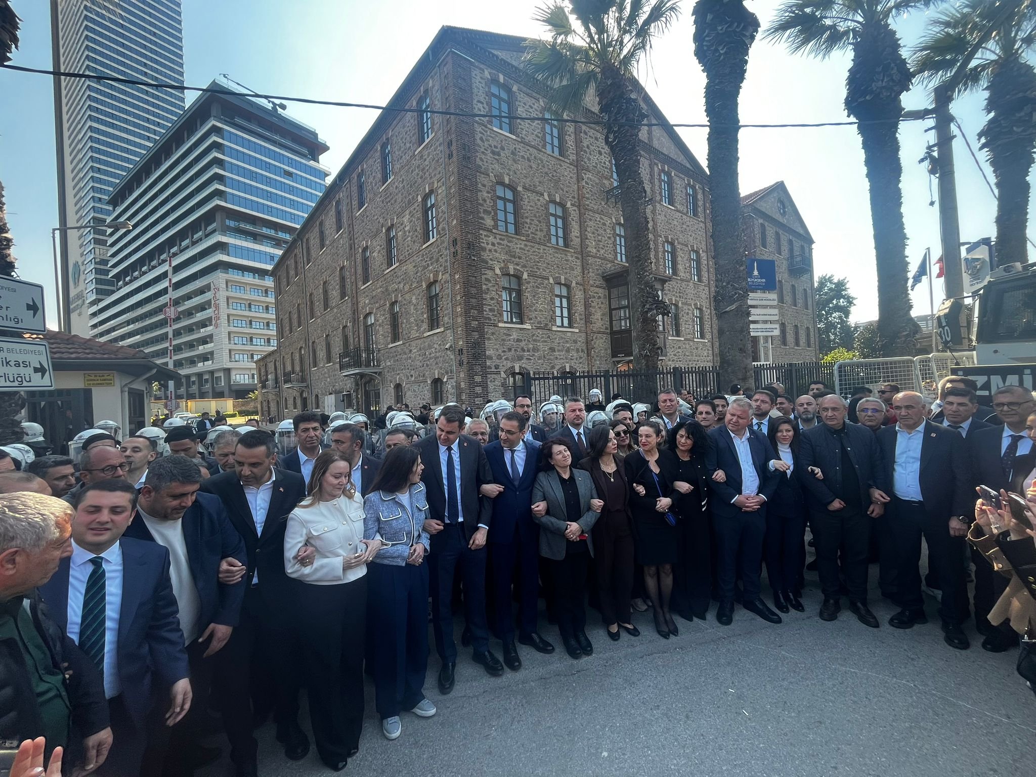 Whatsapp Image 2026 04 06 At 16.04.11