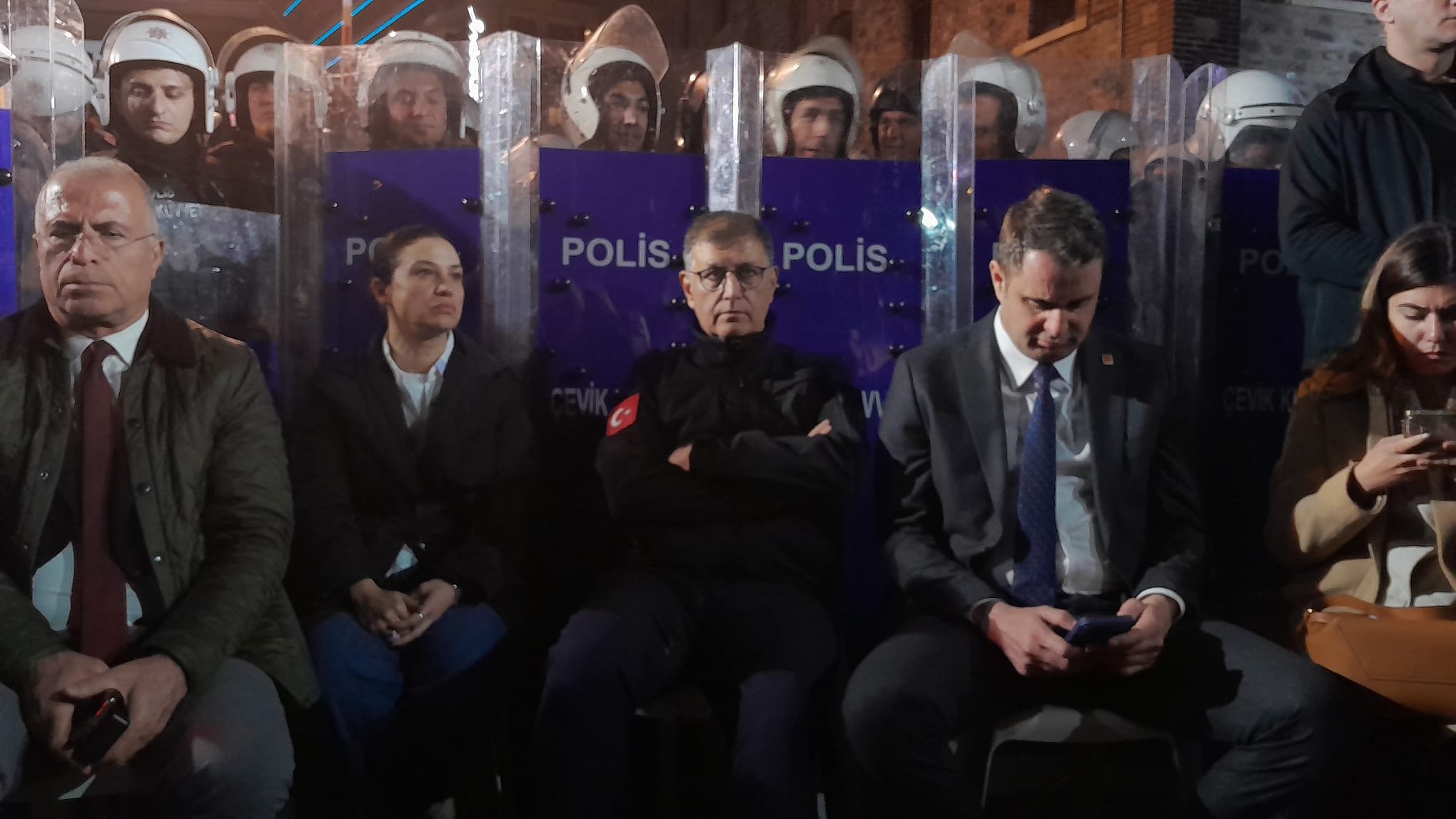 Whatsapp Image 2026 04 06 At 22.47.27 (1)