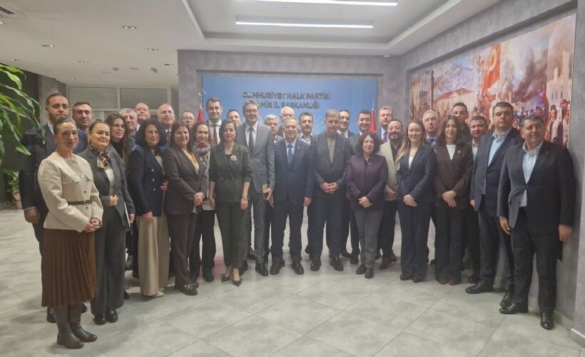 C H P Izmir Orgutunden Ozgur Ozel E Tam Destek Deklarasyonu 389829 News Big