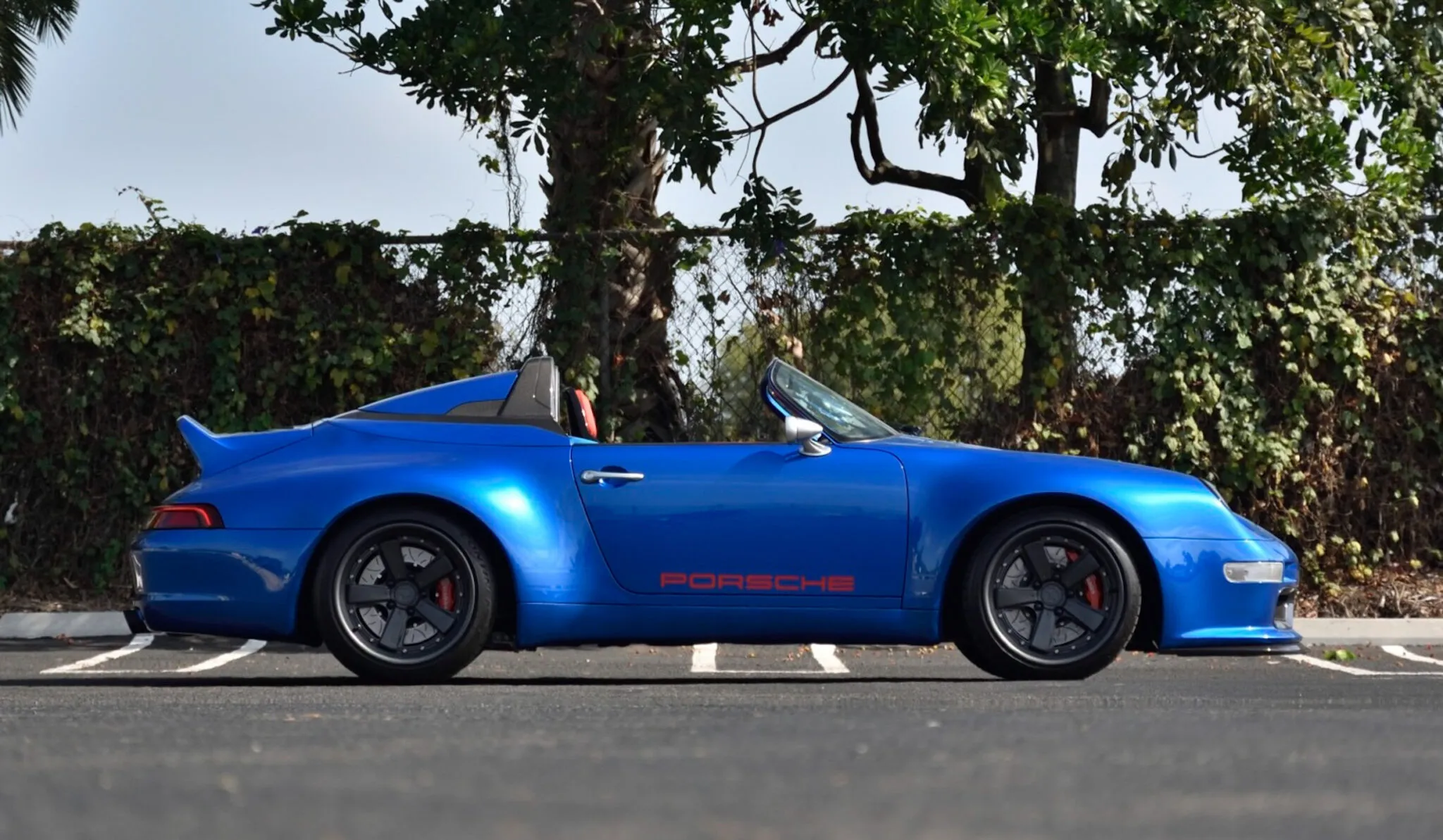 Gunther Werks Mecum 911 Speedster 00005 2048X1193