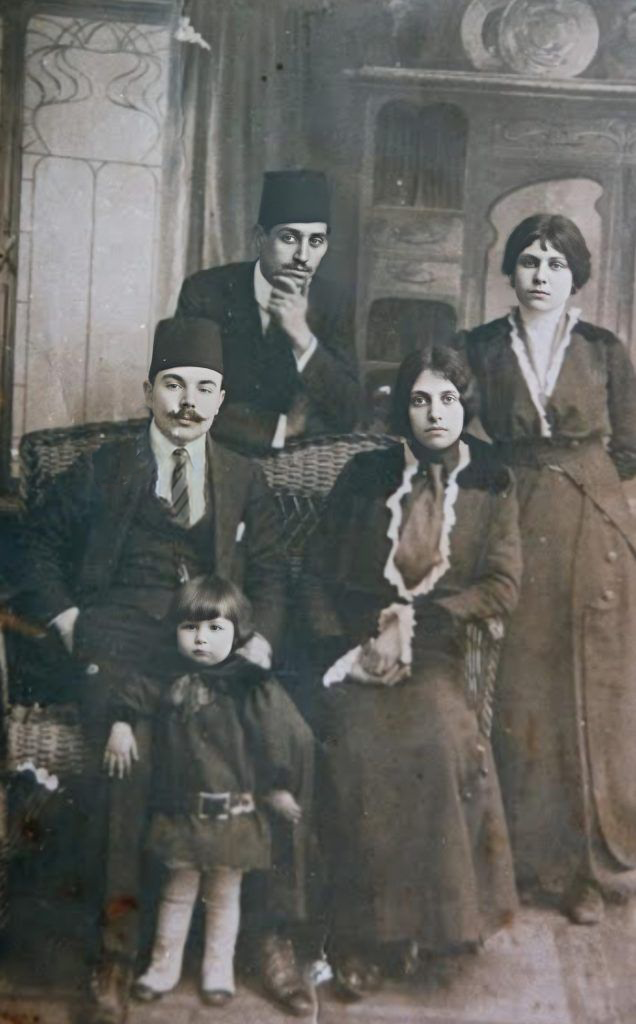 Hasan Tahsin Aile Fotografi Kopya 2