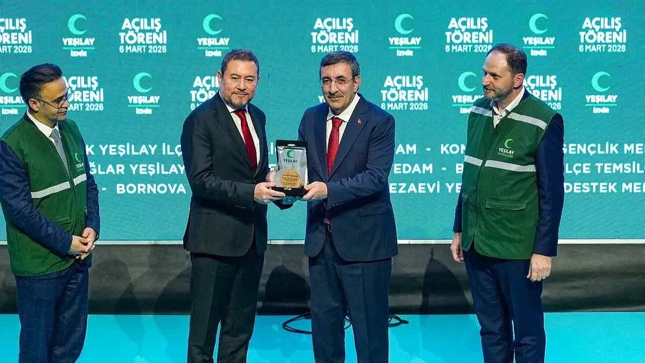 Isadami Nazim Torbaoglu Na 1 Ayda 2 Tesekkur Plaketi 2553 1
