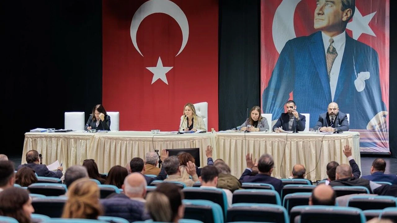 Konak Belediye Meclisi Kredi Talebiyle Olaganustu Toplanacak 2Jpeg 16 01 2025 12 20 45