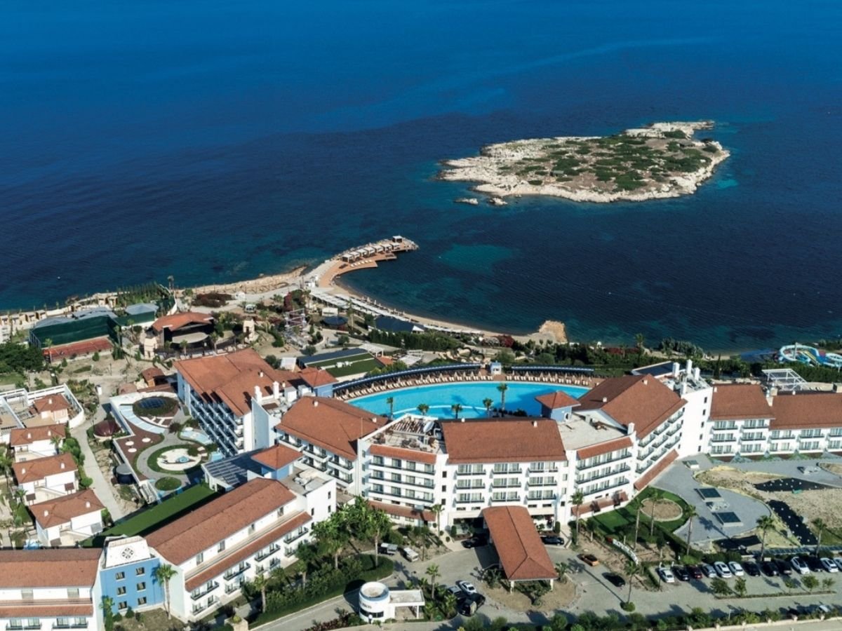 Royal Teos Otel 31403