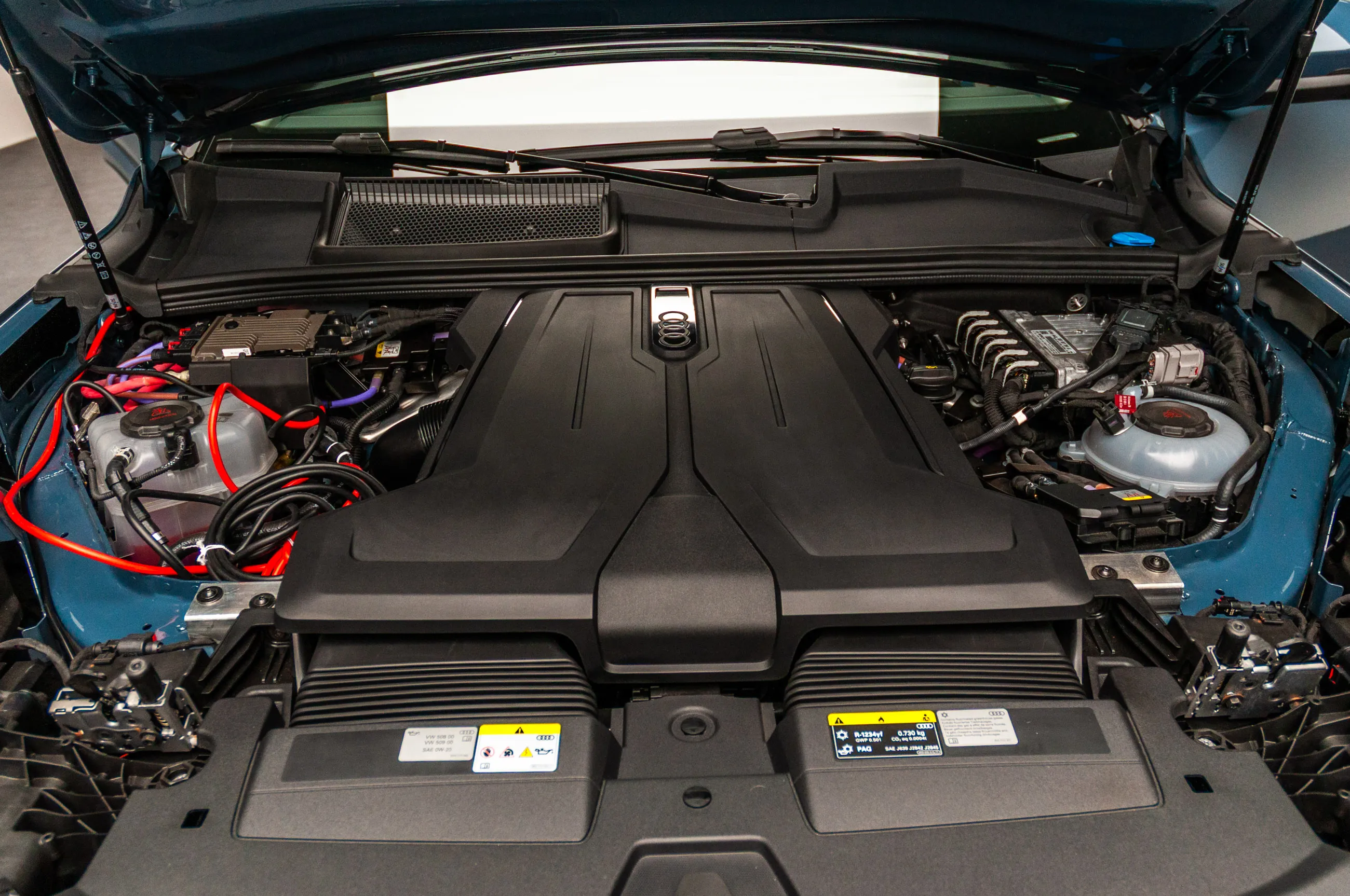 Audi̇ Q7 Motoru 2027