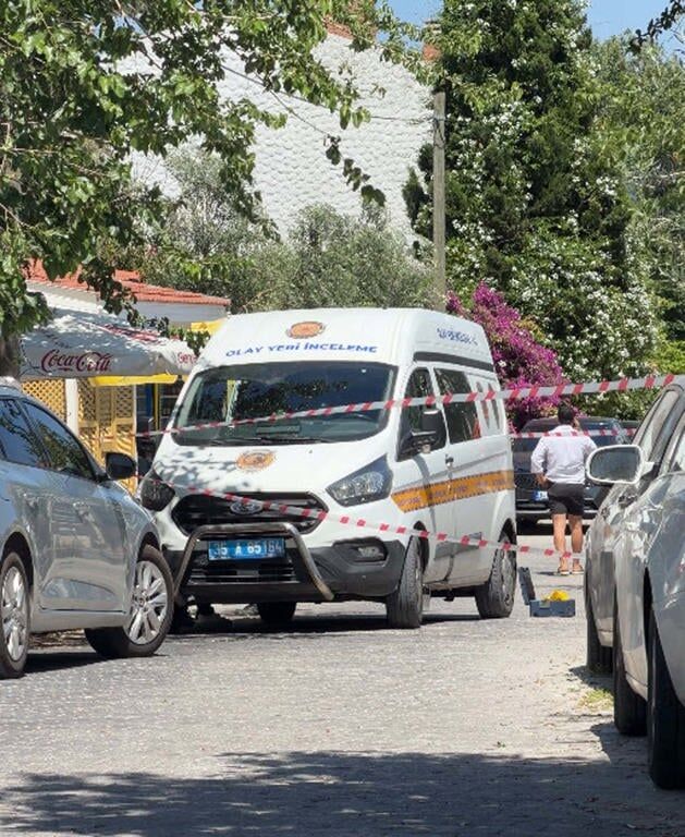 Dilan Ve Engin Polat Ciftinin Korumasi Can Polat Silahli Saldirida Hayatini Kaybetti