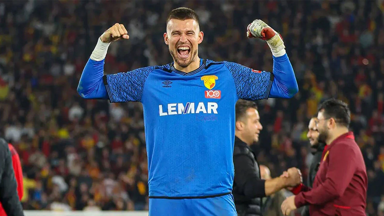 Goztepe Nin Kalecisi Mateusz Lis Lech Poznan A Transfer Oldu