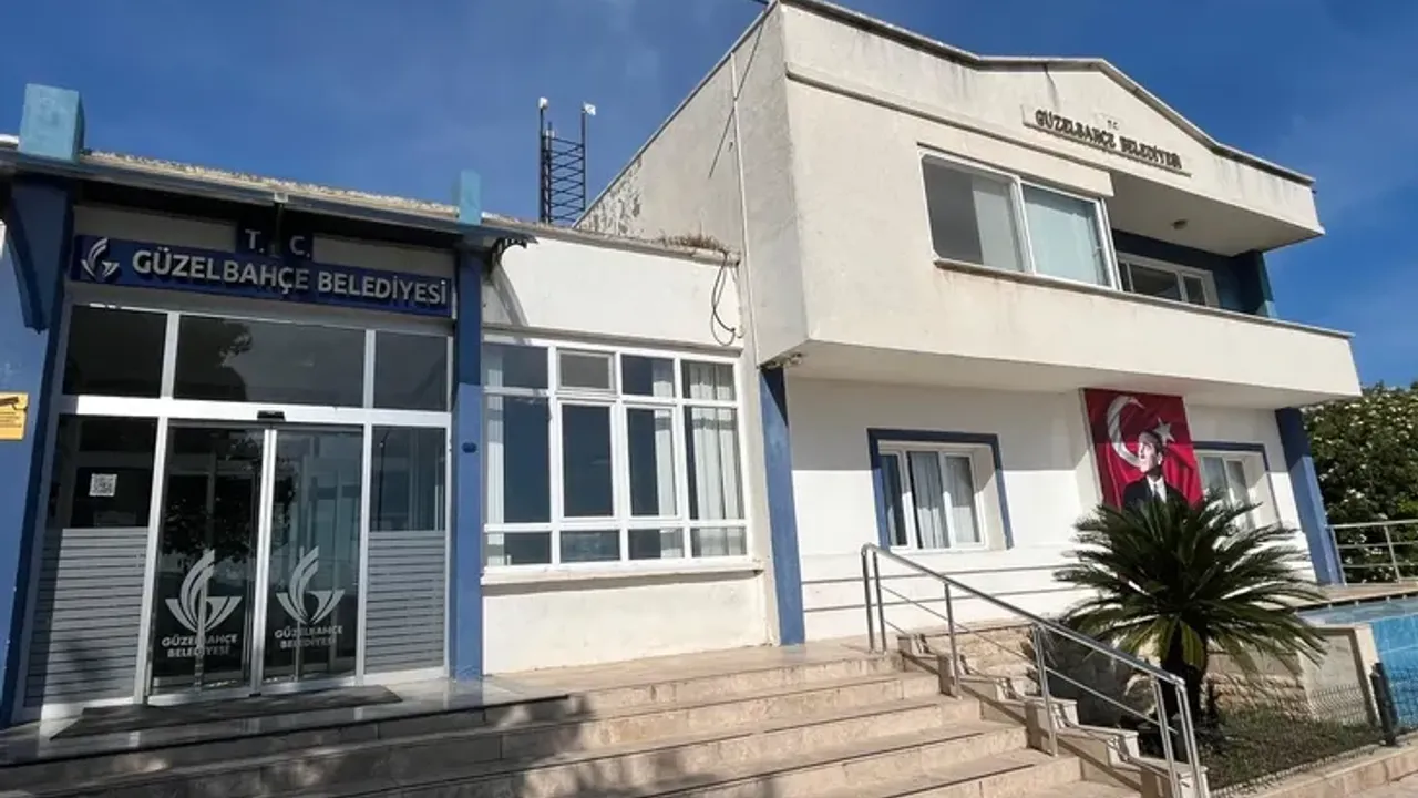 Guzelbahce Belediyesi Ne Rusvet Operasyonunda Yeni Detaylar 1779793446 790 Large