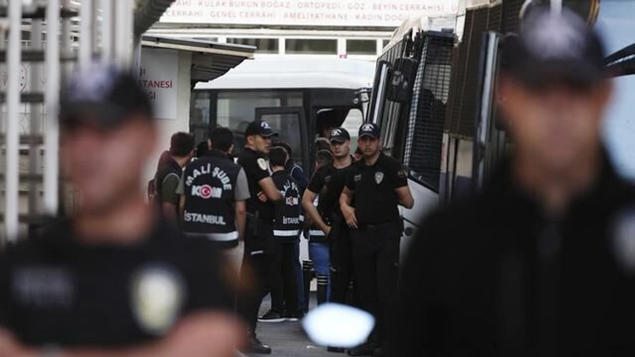 Silivri Belediye Baskani Balcioglu Ve 10 Supheli Icin Tutuklama Talebi