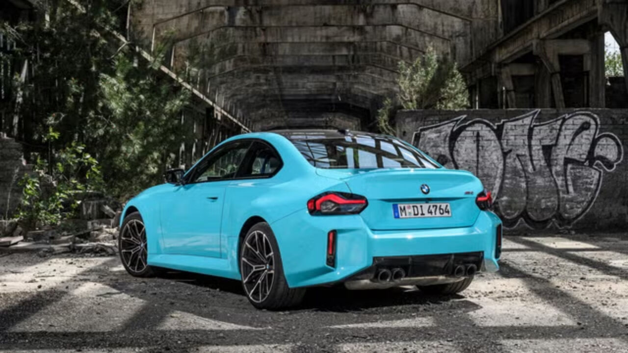 Yeni Bmw M2 Xdrive Arkadan Görünüşü