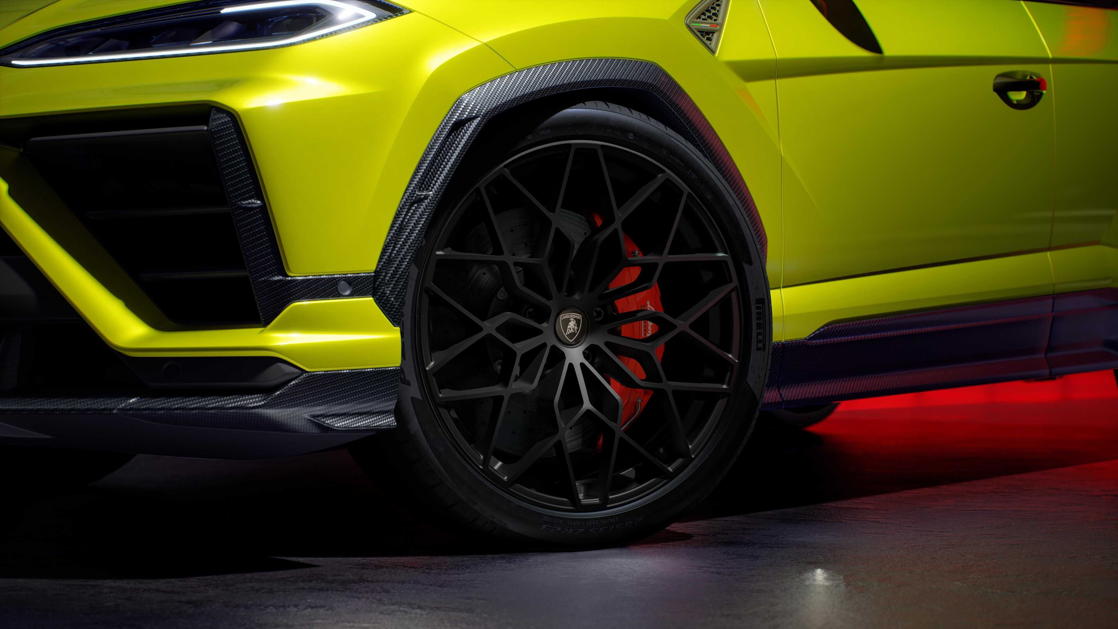 2027 Lamborghini Urus Se (1)