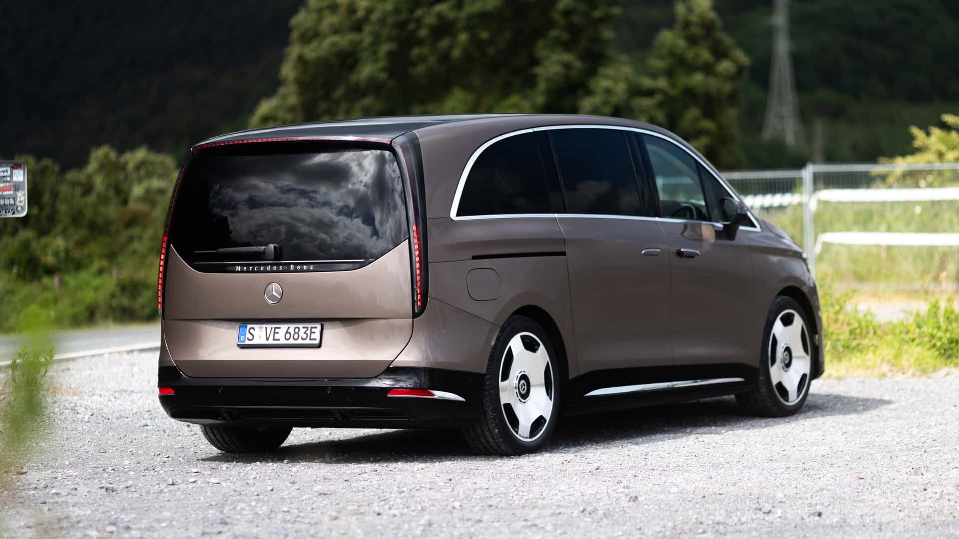 2028 Mercedes Vle 400 (1)