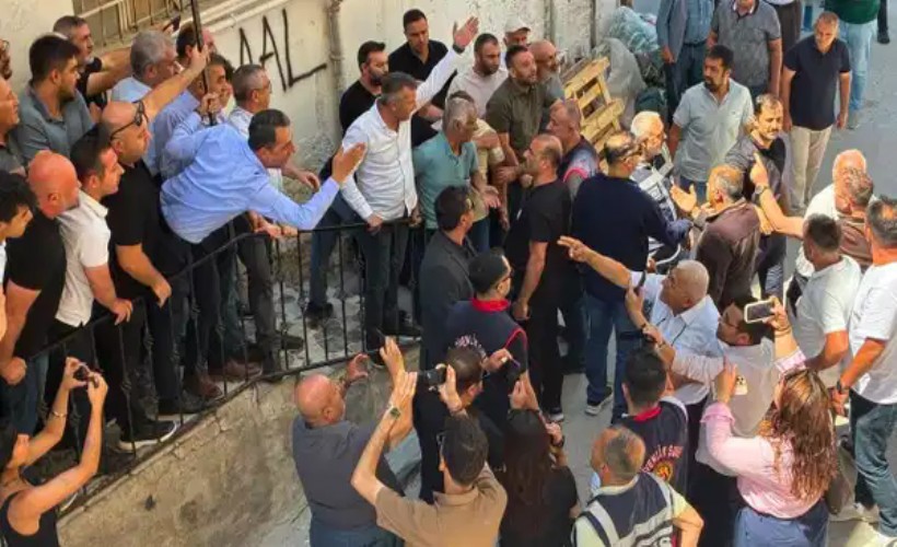 Atanan Il Baskani Polis Esliginde Geldi Il Binasina Giremeden Geri Dondu 393546 News Big
