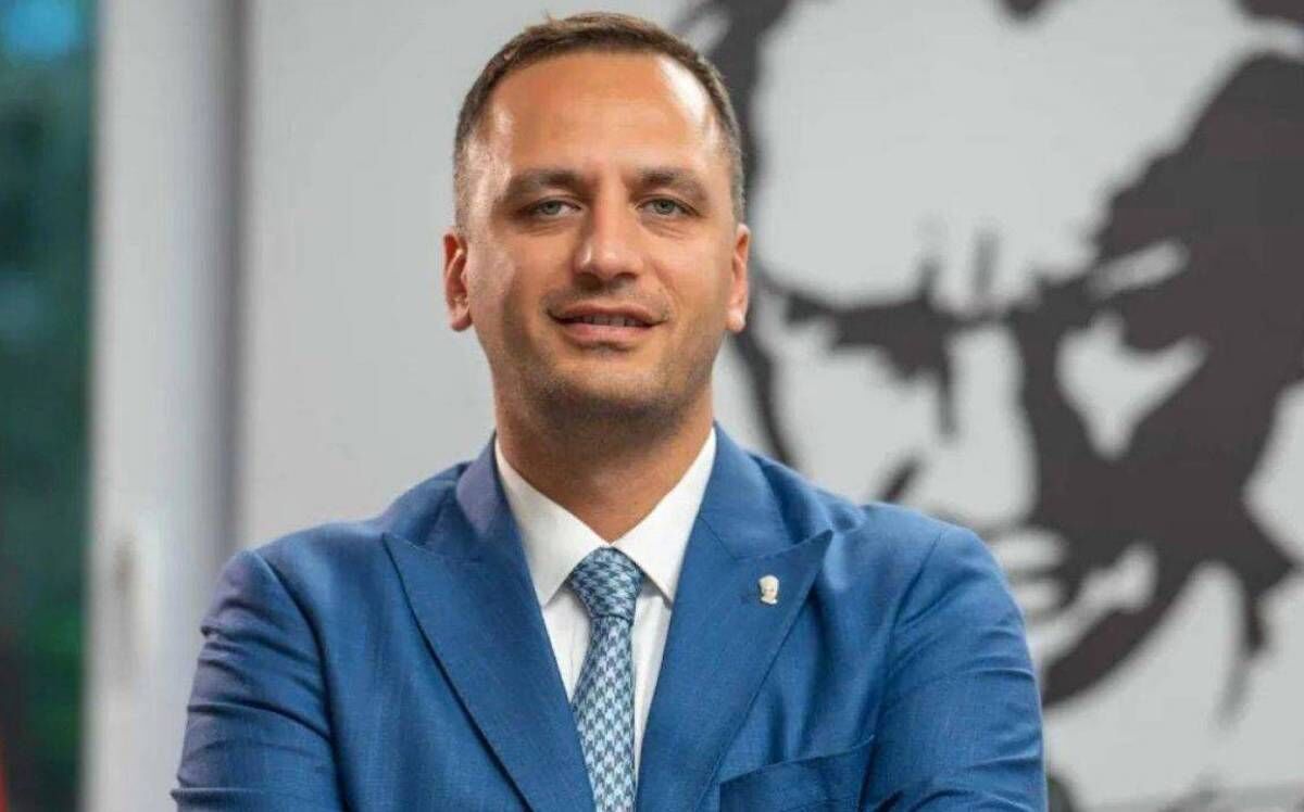 Bornova Belediye Baskani Omer Eski Serbest Birakildi
