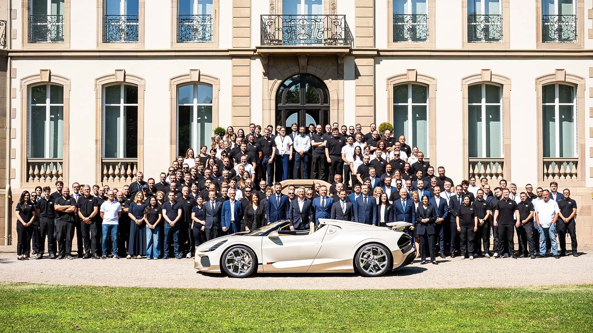 Bugatti W16 Mistral The Last Of Its Kind 2026 (3)