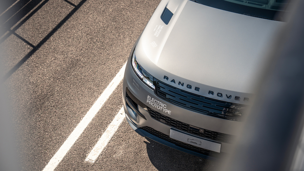 Range Rover Ev (2)