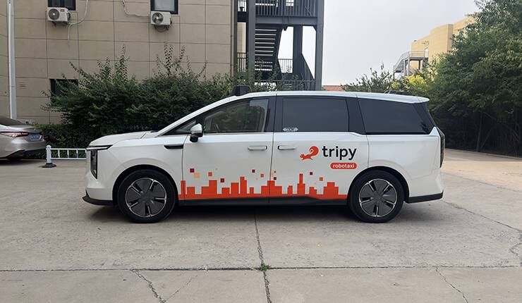 Tripy Robotaxi 6
