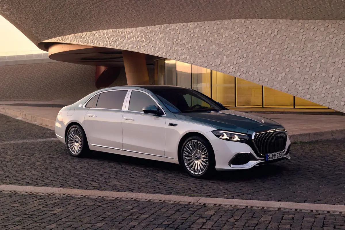Yeni Mercedes Benz Maybach