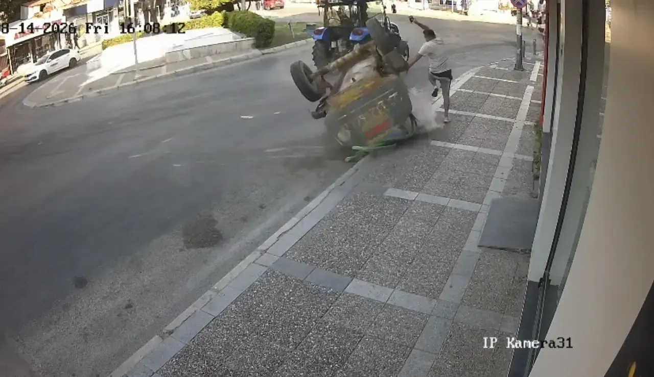 Bucada Korkutan Kaza Traktorden Kopan Tanker Yayayi Eziyordu 1781304330