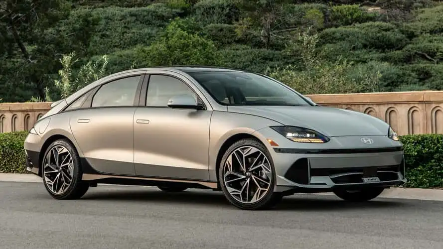 Dead Cars 2027 Hyundai Ioniq 6