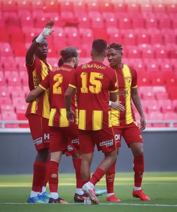 Goztepe Hazirlik Maclarinda Kayipsiz Ilerliyor Gursel Aksel De Galibiyet 4
