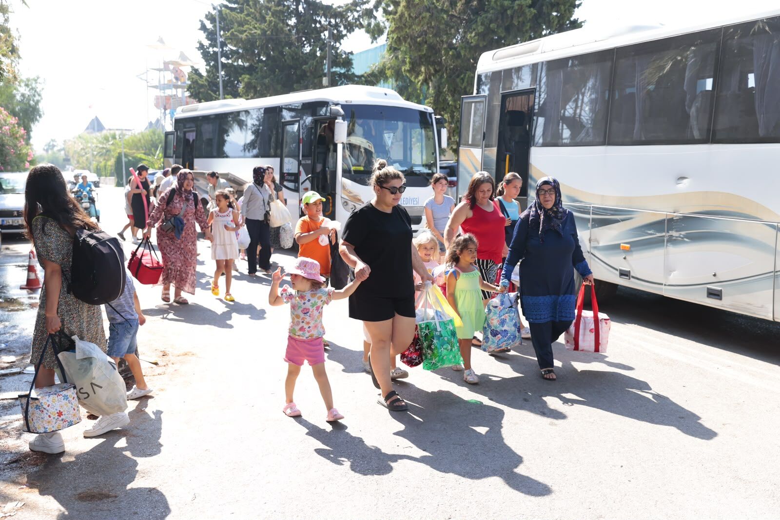 Konak Belediyesi’nden Semt Merkezi Kursiyerlerine Deniz Sürprizi (10)