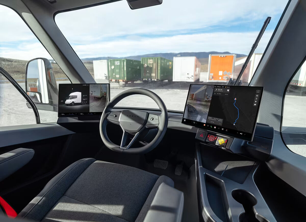 Tesla Semi Truck (2)