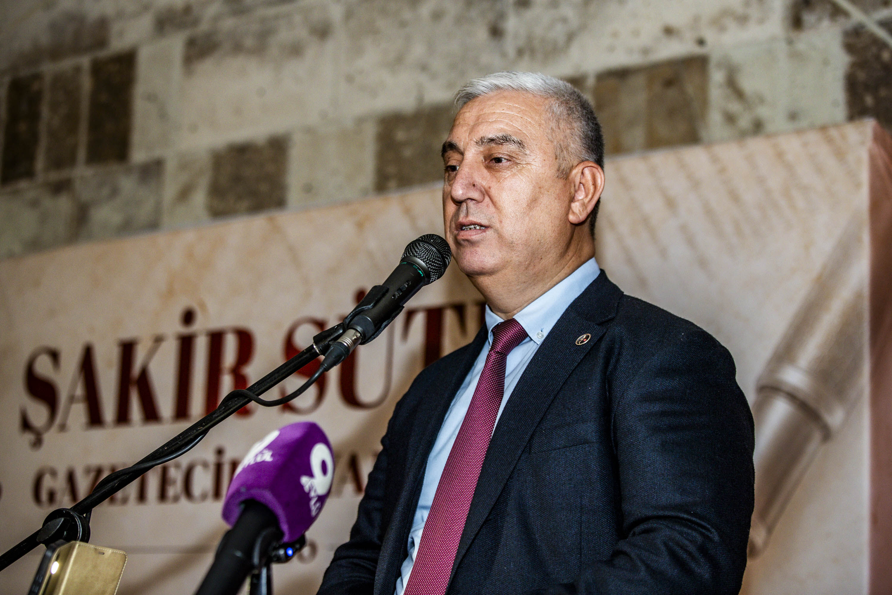 15.Şaki̇r Süter Gazeteci̇li̇k Yarişmasi’nda Ödüller Sahi̇pleri̇ni̇ Buldu (4)