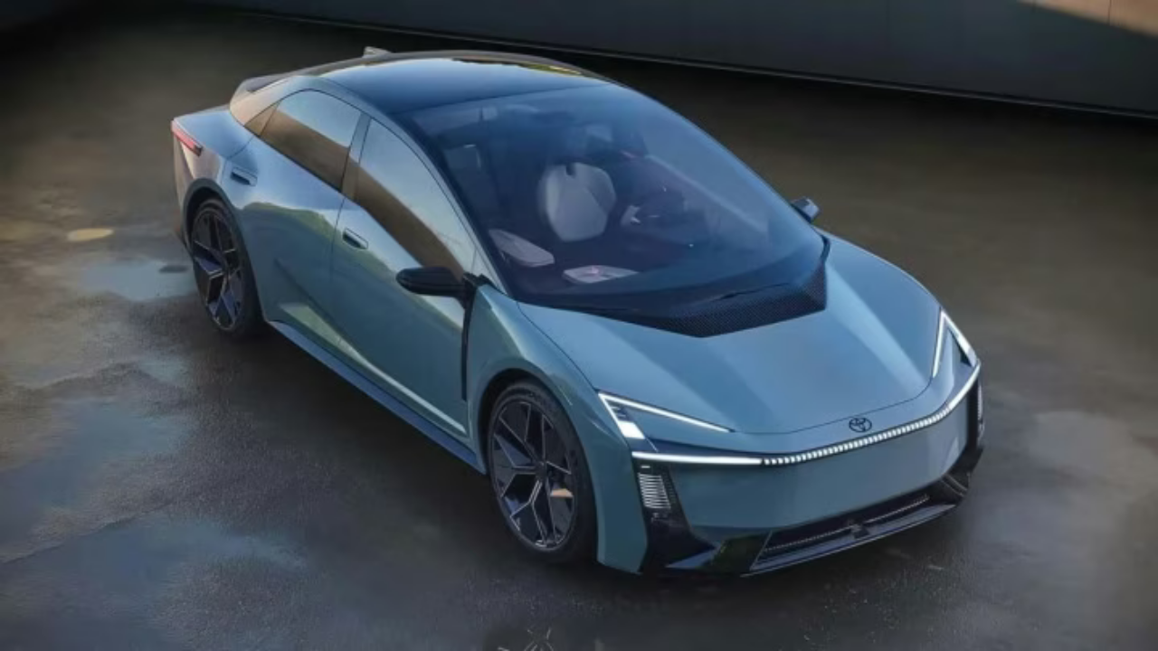 Elektrikli Yeni Toyota Corolla 2027 (7)