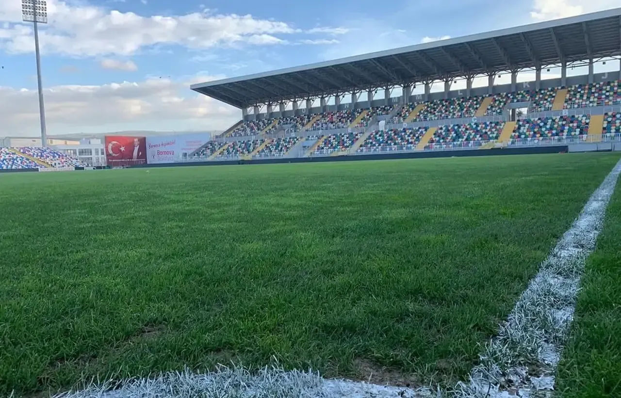 Gaziemirspor ilk galibiyetini aldı