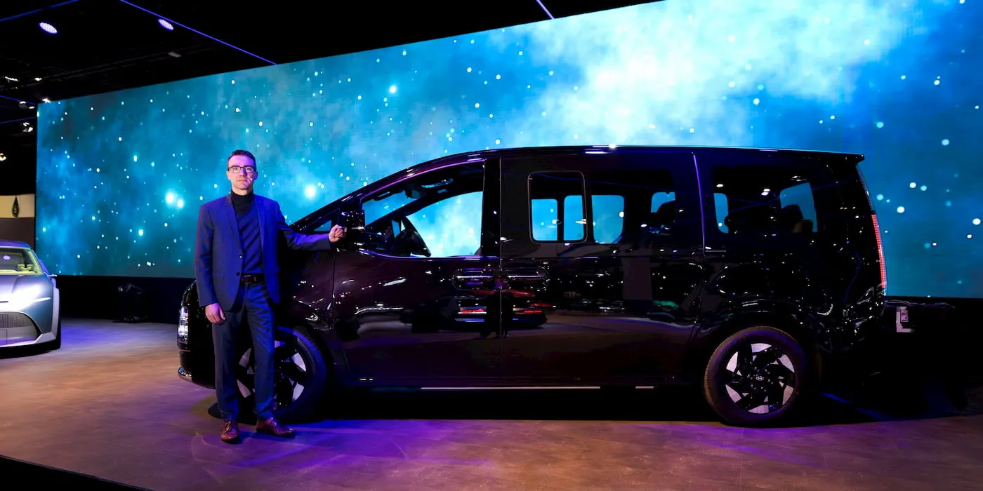 Hyundai Electric Minivan Orders