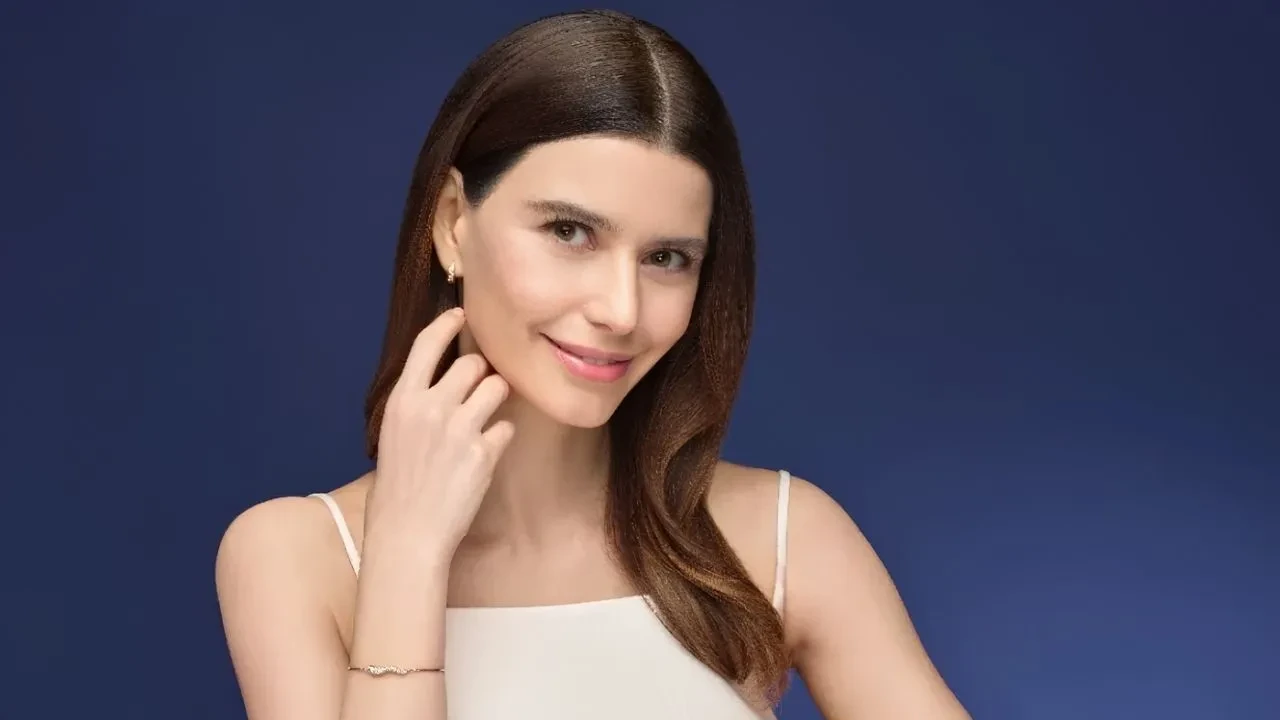 Beren Saat’e milyonluk sahne teklifleri: 2 milyon TL iddiası
