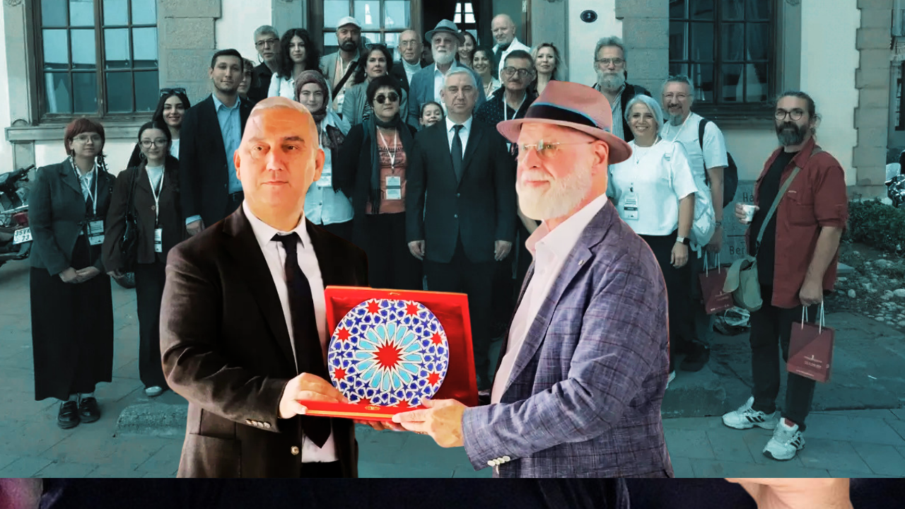 Dünyaca ünlü yazar İzmir'de