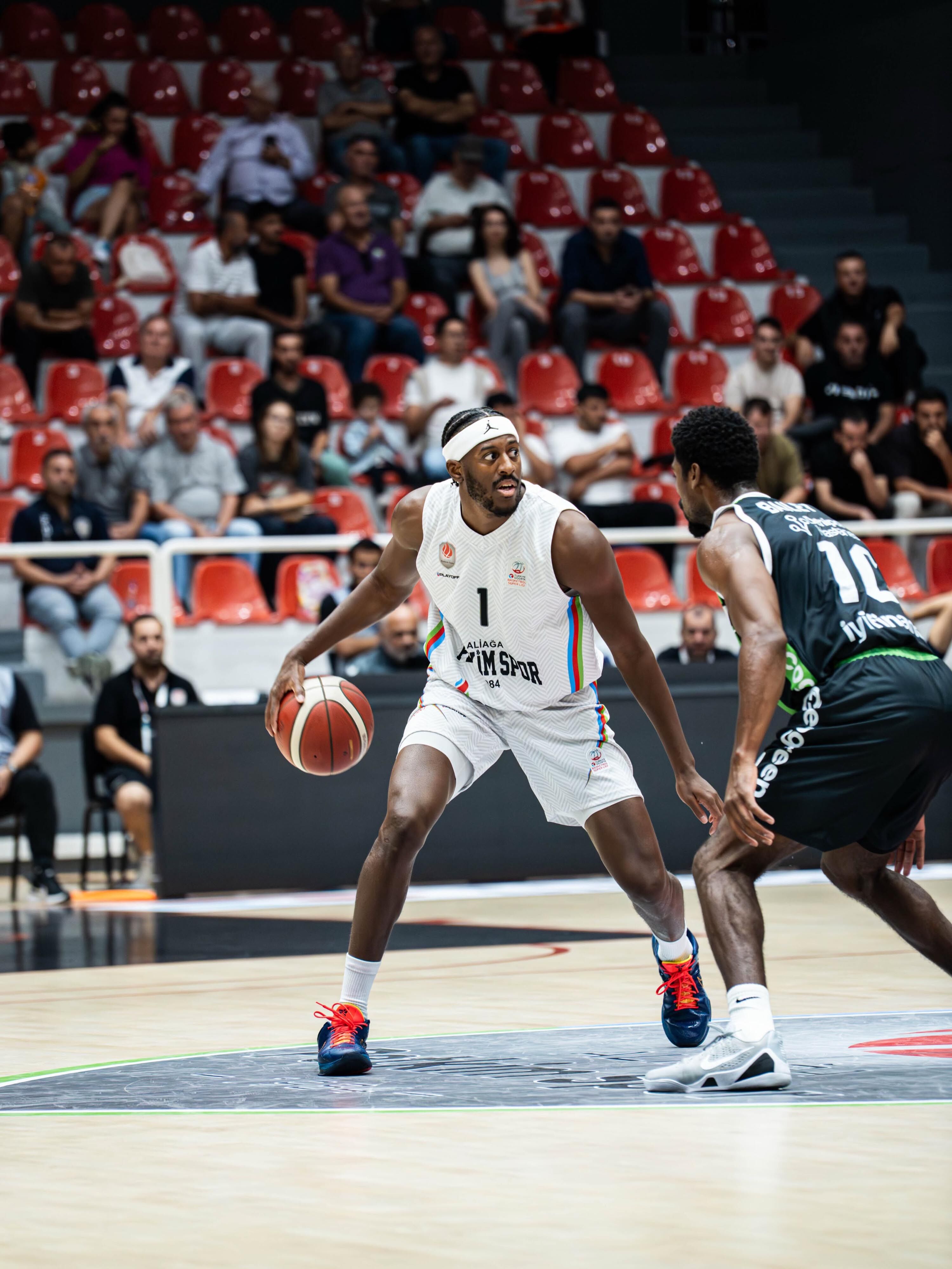 Petkimspor lige galibiyetle başladı